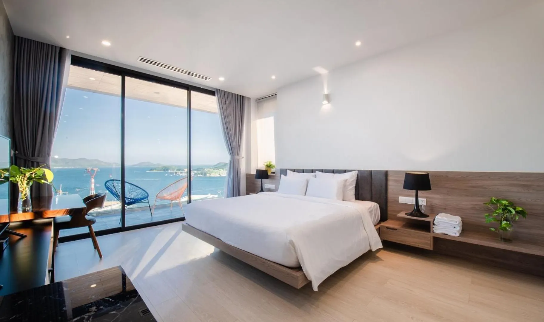 Ocean View Luxury Retreat - Private Villa By Nest Group Nha Trang 0*,
